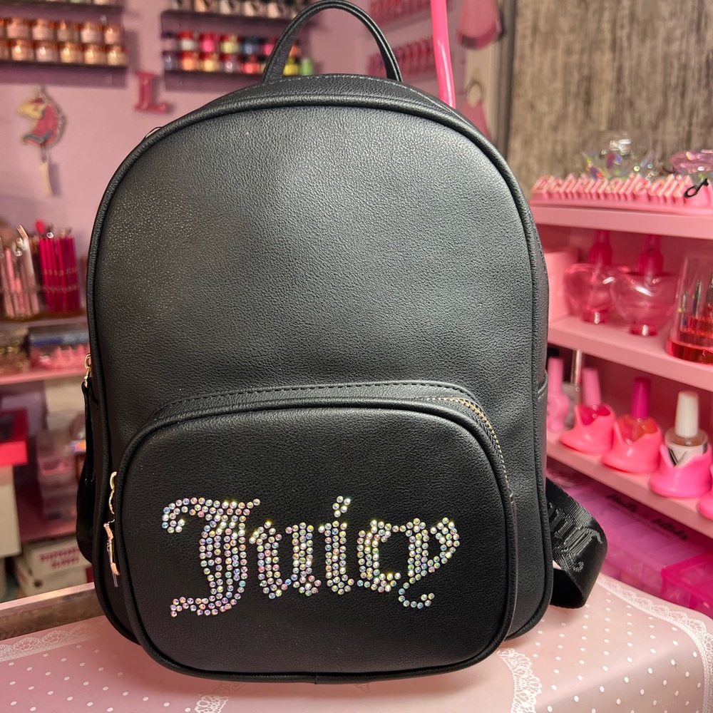 Juicy Couture Obsession Medium Backpack with Sleek Design and Gothic Logo